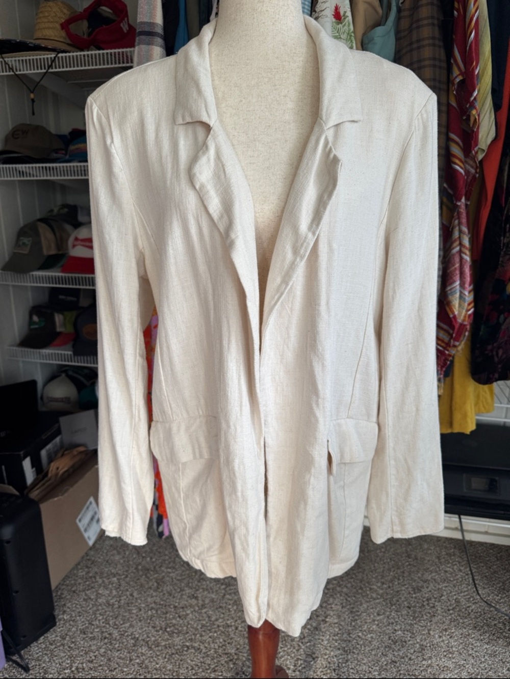 Stoosh Open-Front Cream Lightweight Blazer with Flap Pockets